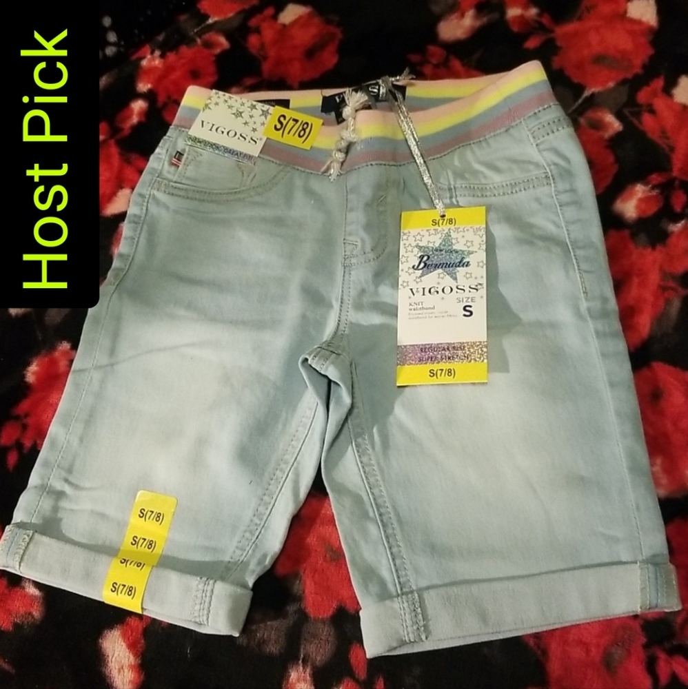 🚨2/$15🚨    WAS   $ 28  Vigoss Bermuda short Blue Denim Girls Small 7 8